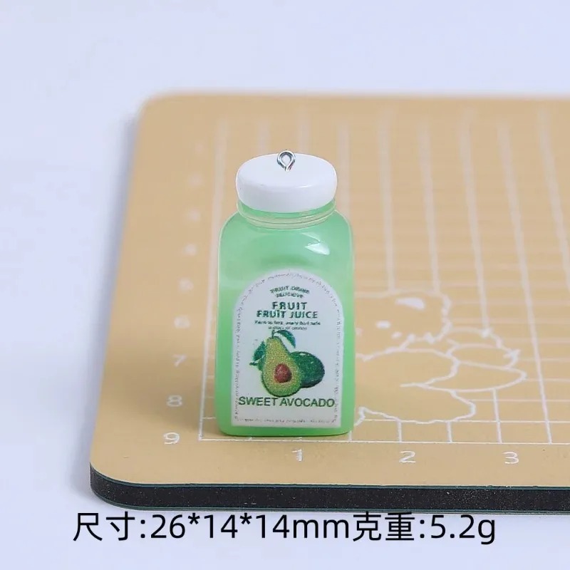 10個入り かわいいミニ3Dチェリーオレンジジュースボトル  - Resin Art Craft のレビューと価格